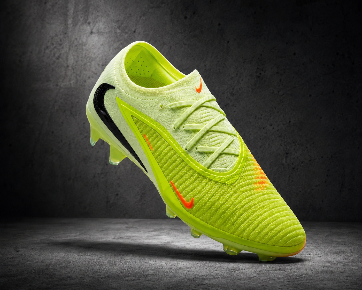 Nike Phantom 6 Low FG
